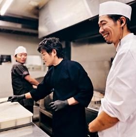 ３０代４０代活躍中。勤務年数関係なく抜擢あり。