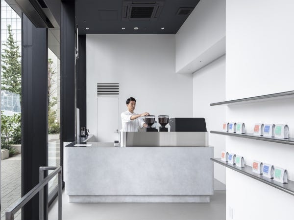 カフェスタッフ（未経験OK・社員登用あり）