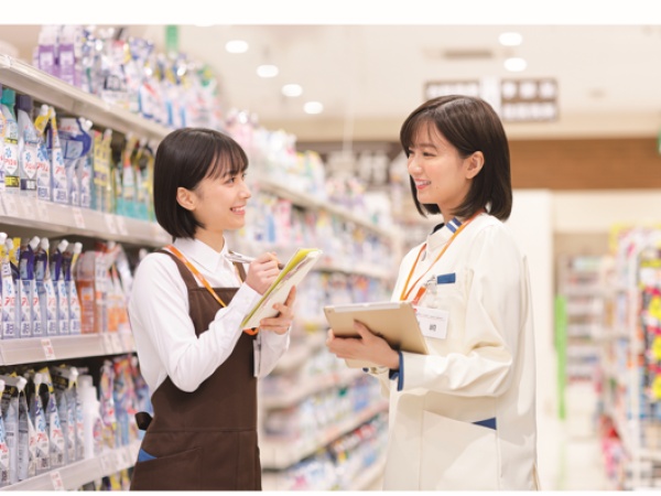 店舗スタッフ・ドラッグストアスタッフ（長期勤務）