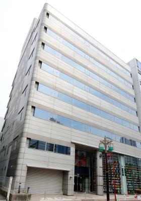 ビルの外観＿６階、７階、９階