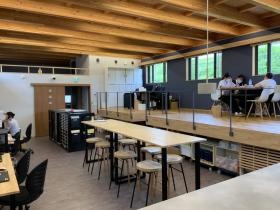 新築 訪問看護ステーション長沢ひまわり すっきりしたオフィス