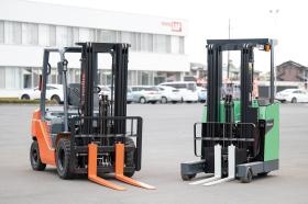 主力商品（フォークリフト）