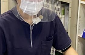 申し送りはインカムでおこないます