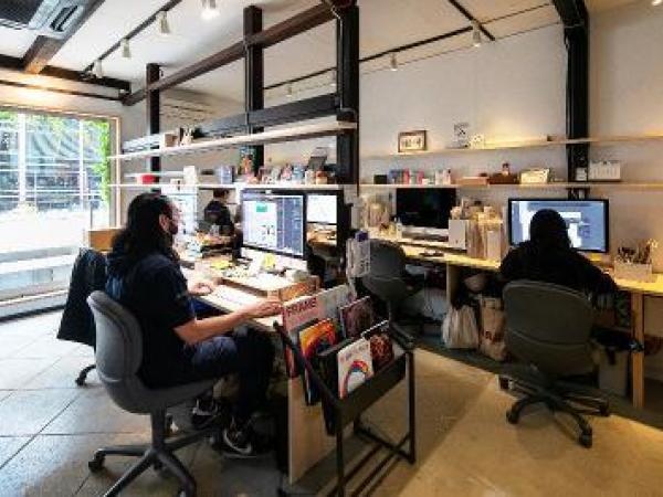 年齢や部署など関係なく、話しやすく相談もできる関係づくりができているので、安心感がある職場です。