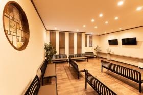 和風レトロな待合室です。