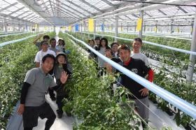 スタッフ集合写真２