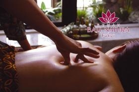 全員バリニースの技術と知識について徹底的に訓練を受けています