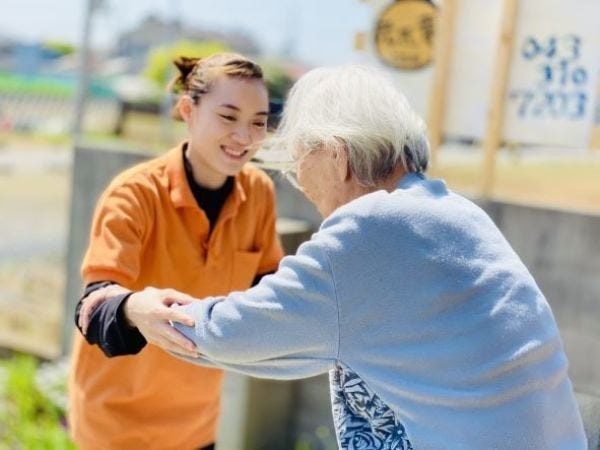 介護スタッフ・少人数制介護施設の夜勤専属スタッフ