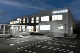 夜の園舎です！