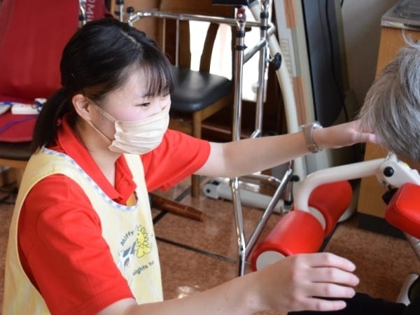 未経験の方もたくさん働いています。働きながら学んで、手に職をつけられることもこの仕事のいいところです！