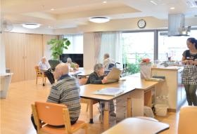 特別養護老人ホームみどりの朝