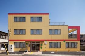 温かい地域の中の保育園