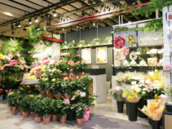 販売スタッフ・花屋の接客販売