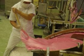 体力のいる仕事ですが、改善とアイデアでやりがいもあります。