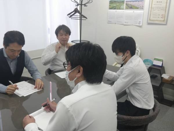 税理士補助・自社正社員・会計（未経験応募可・第二新卒歓迎）