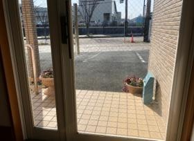 風通しの良い明るい環境です