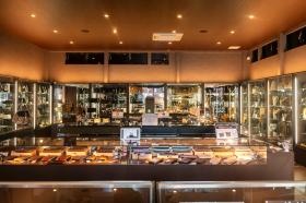 店舗中になります