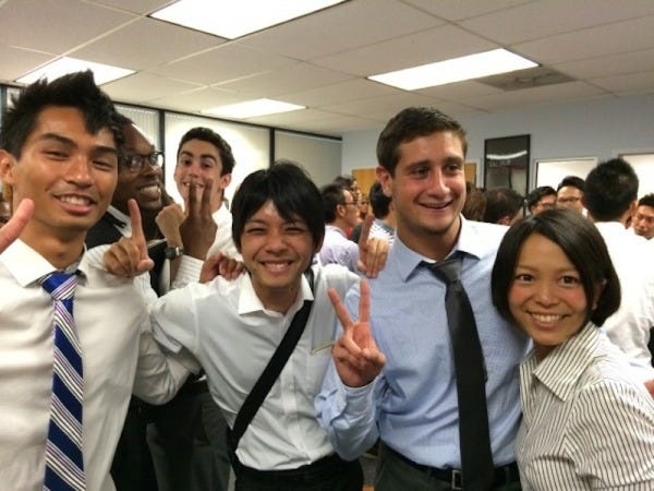 接客スタッフ・食品の販売（未経験歓迎）