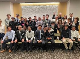 忘年会集合写真です！