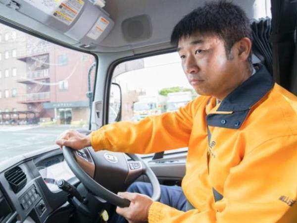 10tトラックドライバー（牽引免許・フォークリフト免許の所持者歓迎）
