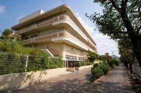 さんじゅ久我山外観。久我山駅より徒歩約７分です。