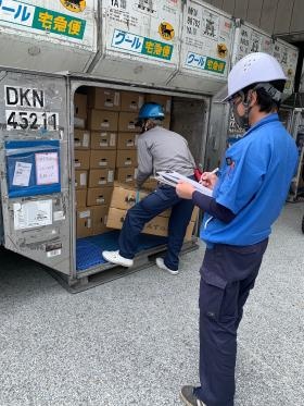 空港営業所発送貨物のチェック