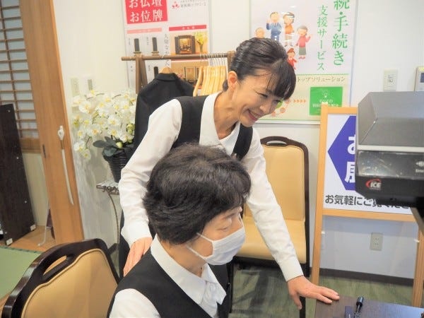 先輩スタッフがしっかりサポートします。