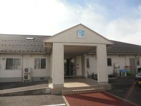 両島ふくとく園の正面玄関です