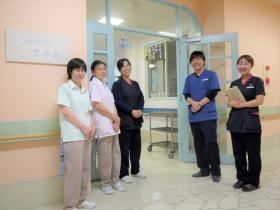 私達の職場を見にきてください！きっと気に入ってもらえるはず。