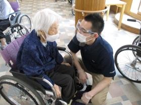 施設の日常 フロアにて