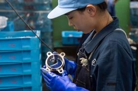 作業風景（検査作業）