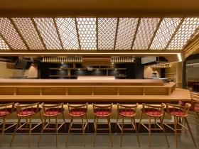 弊社がデザインした串かつ料理店