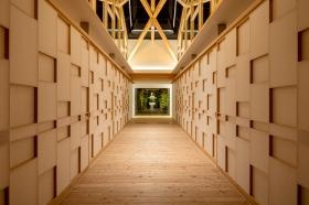 弊社がデザインした神社の内観