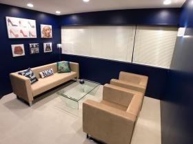 応接スペース。お昼休憩でも使用できます。