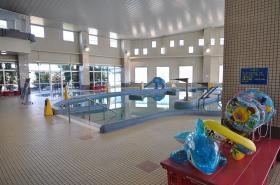 施設内 多目的・子供プール