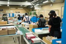 物流センター出荷現場００１