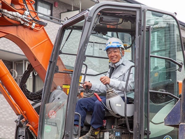 現場監督（性別不問）