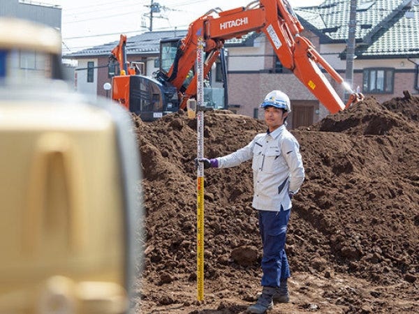 現場監督（性別不問）