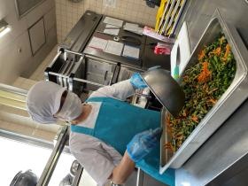 サテライトキッチン