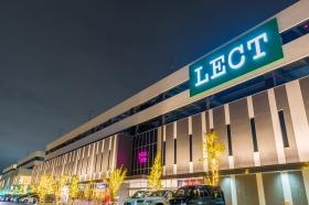２０１７年オープンの新業態「ＬＥＣＴ」（広島市西区）