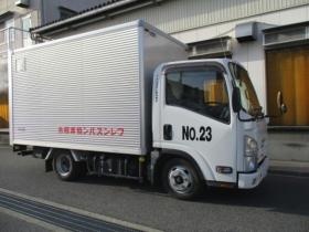 配送トラック（２トン車）