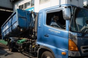 大型ドライバーへキャリアチェンジの道もあります。
