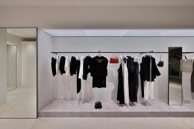 まずはやってみる失敗を恐れず、小さな一歩を踏み出す