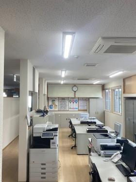 本社事務スペース