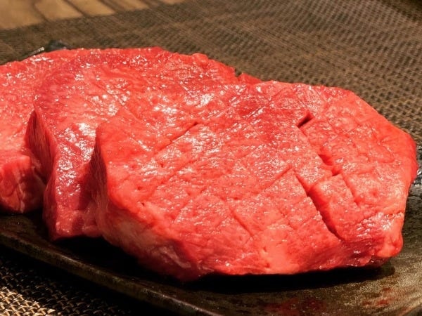 牛タン居酒屋スタッフ・ホールスタッフ・サービススタッフ