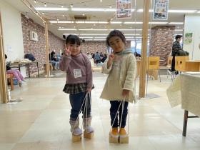 木でつくってあそぶ