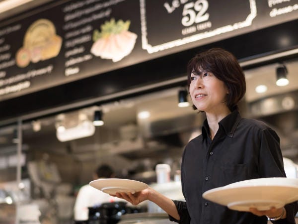 店舗スタッフ・惣菜製造スタッフ・スーパー（フリーター大歓迎・未経験者大歓迎）