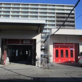 カーバンケンズの塗装ブース２基