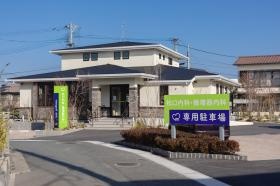 松口内科・循環器内科クリニック外観 駐車場２２台分完備