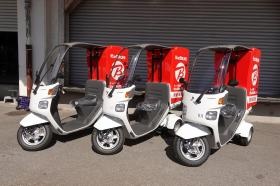 板橋ＤＳの軽貨物ドライバーの職種で使用する３輪バイクです